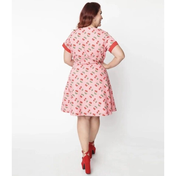 Unique Vintage Pink Denim & Cherry Print Fit & Flare Dress XL 14 NWOT - Picture 2 of 12